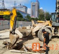 就要操逼就要日高温下的坚守｜道路建设者用汗水铺就畅通路